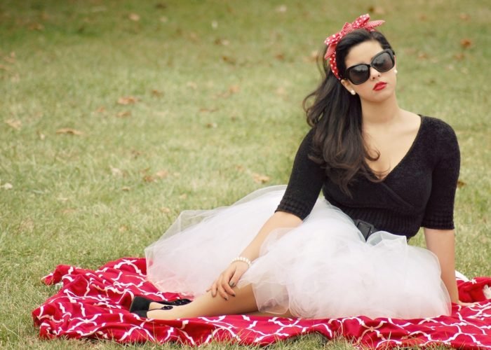 The mob, driven away from the Custom House